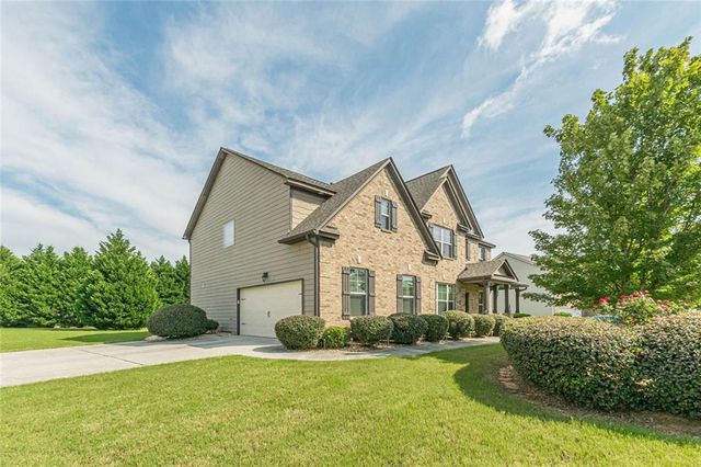 22 Dynasty Drive, Fairburn, GA 30213