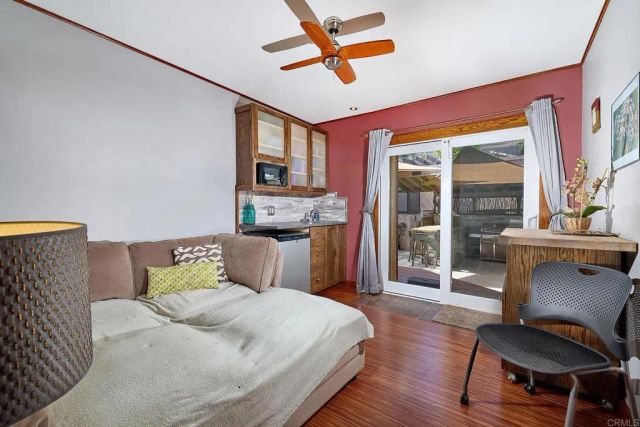 923 Eucalyptus Avenue, Vista, CA 92084