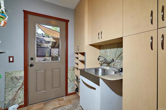 923 Eucalyptus Avenue, Vista, CA 92084