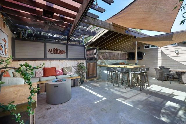 923 Eucalyptus Avenue, Vista, CA 92084