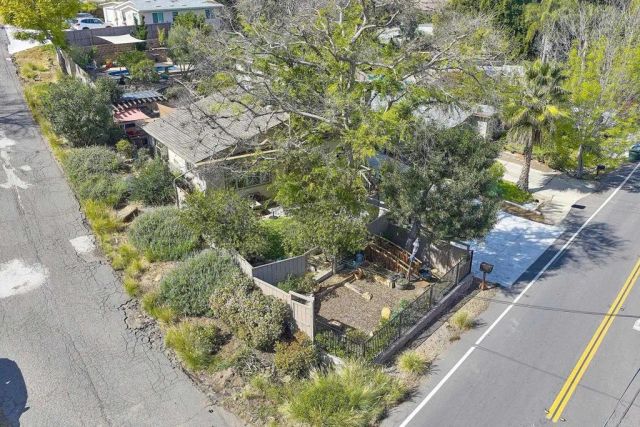 923 Eucalyptus Avenue, Vista, CA 92084