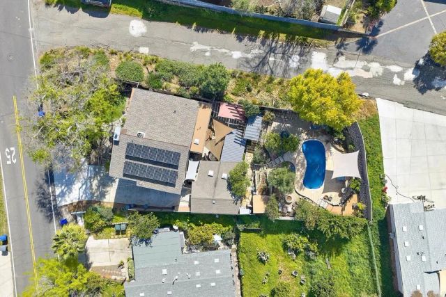 923 Eucalyptus Avenue, Vista, CA 92084