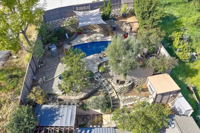 923 Eucalyptus Avenue, Vista, CA 92084