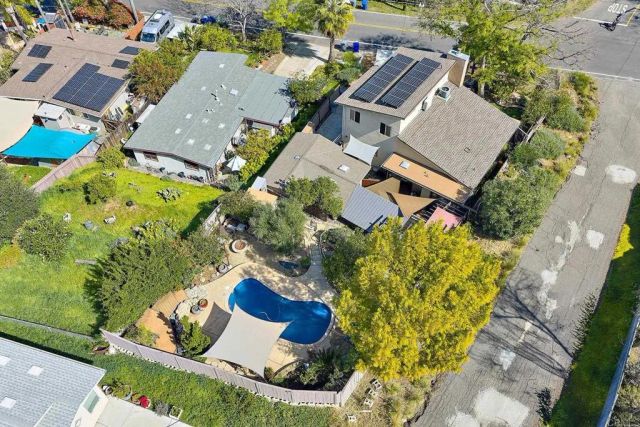 923 Eucalyptus Avenue, Vista, CA 92084