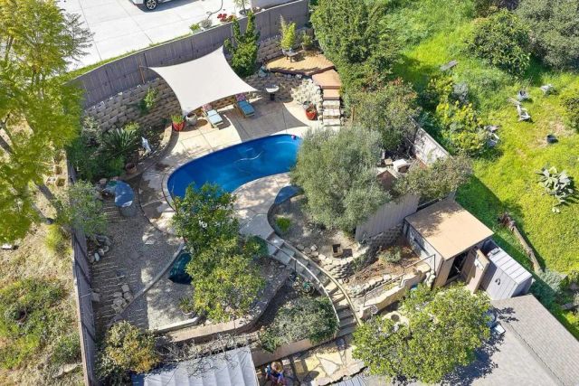 923 Eucalyptus Avenue, Vista, CA 92084