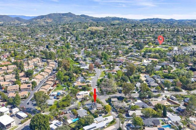 923 Eucalyptus Avenue, Vista, CA 92084