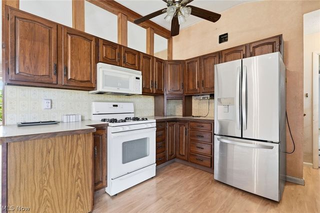 1511 David Avenue, Parma, OH 44134