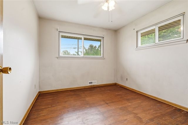 1511 David Avenue, Parma, OH 44134