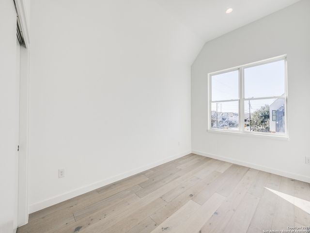 647 Simple Way, San Antonio, TX 78209