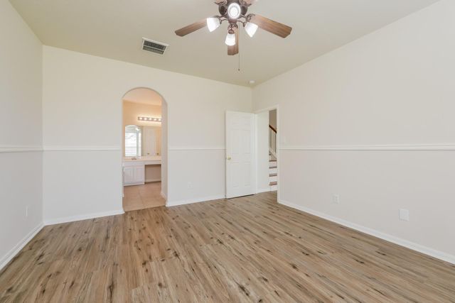 19826 Sternwood Manor Drive, Spring, TX 77379