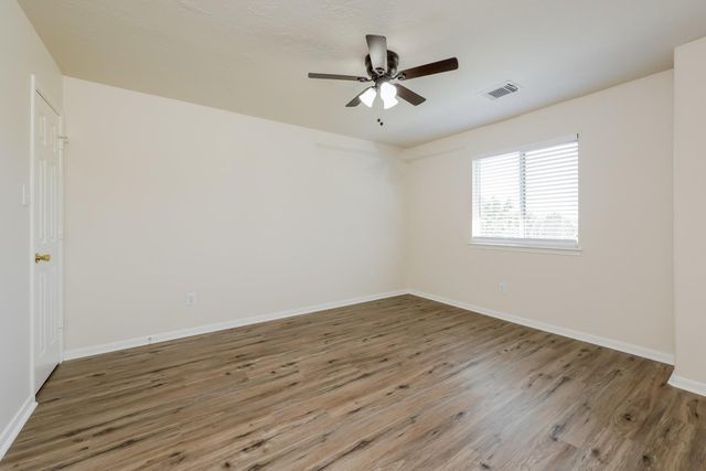 19826 Sternwood Manor Drive, Spring, TX 77379