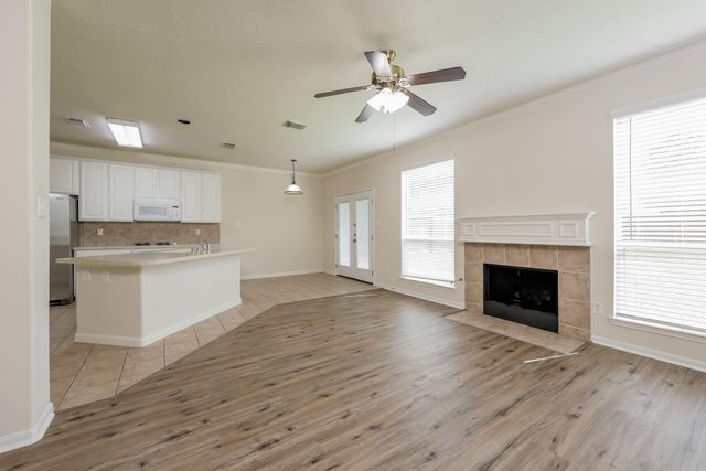 19826 Sternwood Manor Drive, Spring, TX 77379