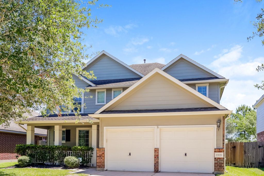 19826 Sternwood Manor Drive, Spring, TX 77379