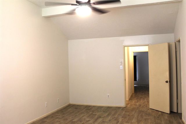 14343 Whitecross Drive, Houston, TX 77083