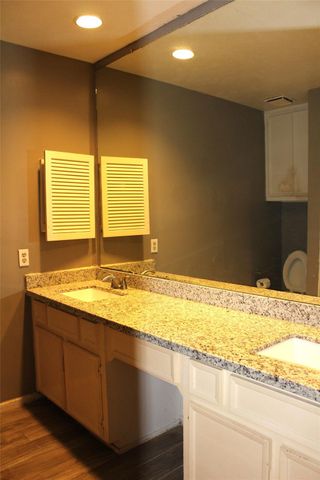 14343 Whitecross Drive, Houston, TX 77083