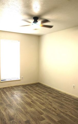 14343 Whitecross Drive, Houston, TX 77083