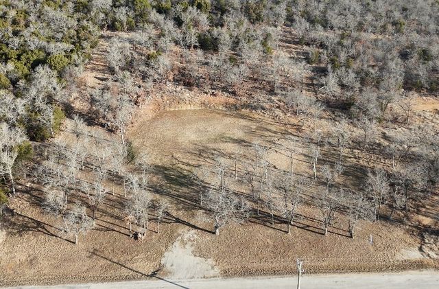 385 Hilltop Drive, Mineral Wells, TX 76067