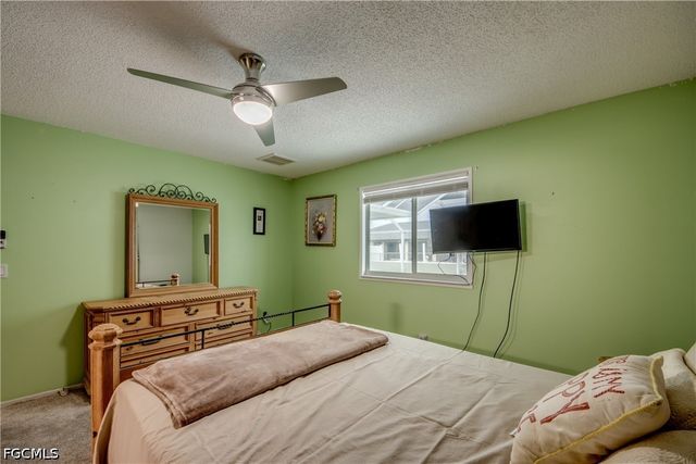 1324 Gleason PKWY, Cape Coral, FL 33914
