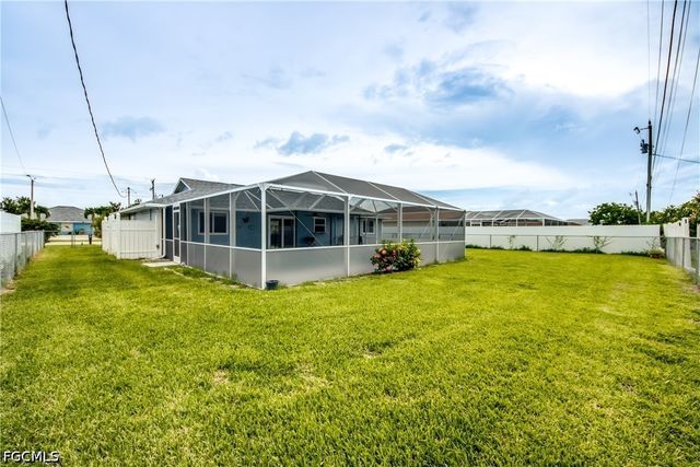 1324 Gleason PKWY, Cape Coral, FL 33914