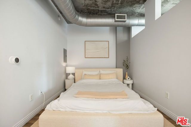 645 W 9th Street 529, Los Angeles, CA 90015