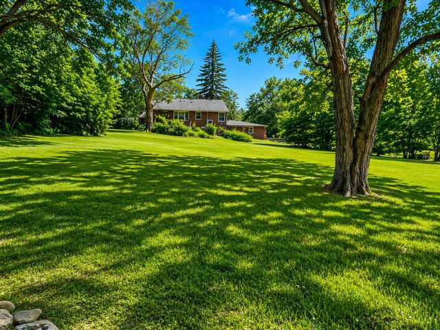 22W130 Irving Park Road, Roselle, IL 60172