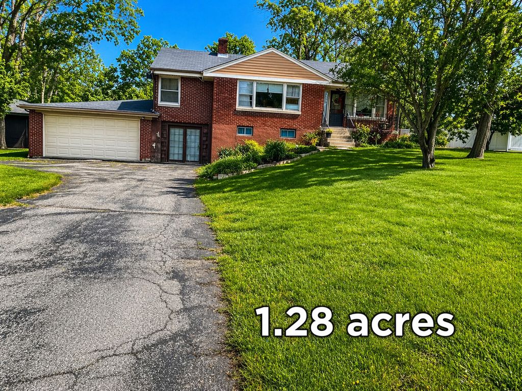 22W130 Irving Park Road, Roselle, IL 60172