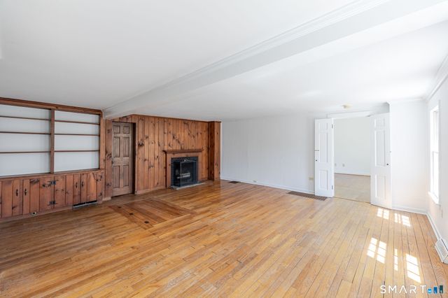 32 Pond Brook Road, Newtown, CT 06470