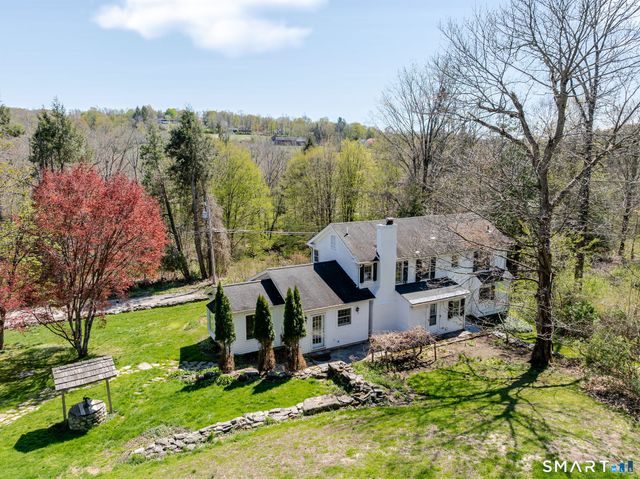 32 Pond Brook Road, Newtown, CT 06470