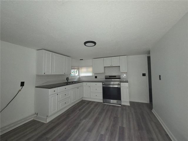 1315 S Pope Avenue, Independence, MO 64055