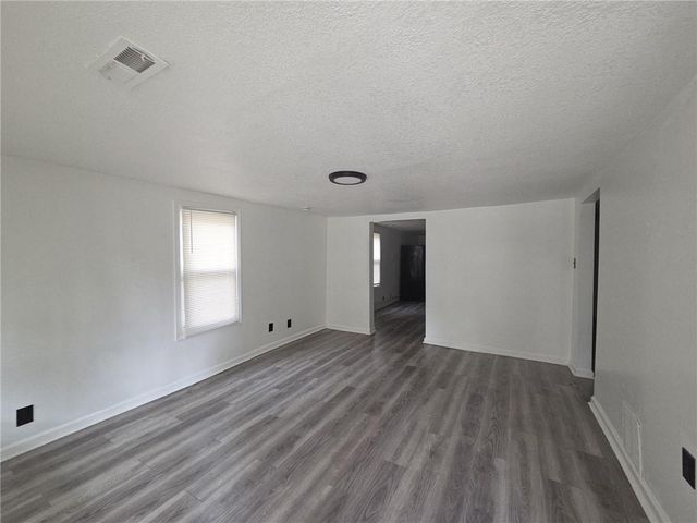1315 S Pope Avenue, Independence, MO 64055
