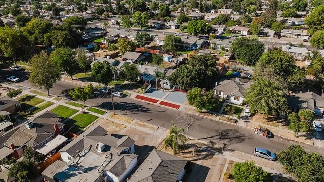 1538 W Cortland Avenue, Fresno, CA 93705