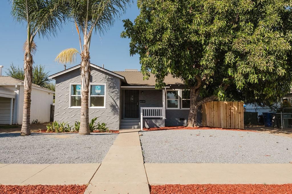 1538 W Cortland Avenue, Fresno, CA 93705
