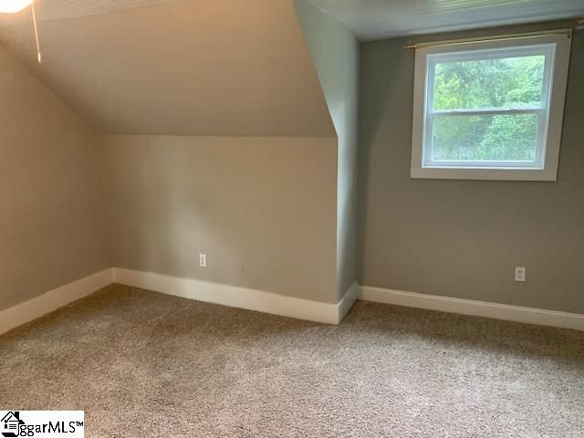 104 Maplebrook Street, Laurens, SC 29360