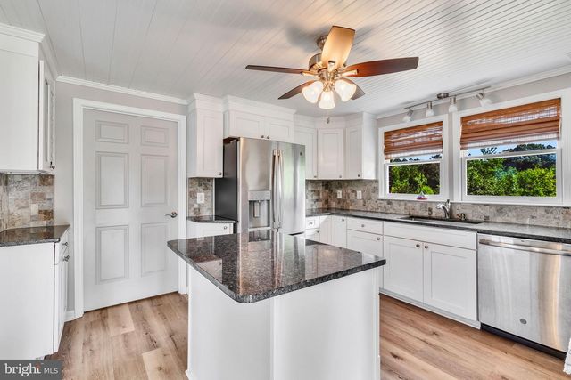244 CHERRY ORCHARD LN, Montross, VA 22520