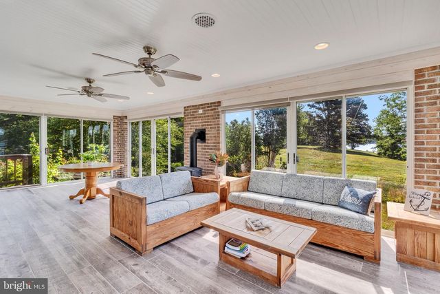244 CHERRY ORCHARD LN, Montross, VA 22520