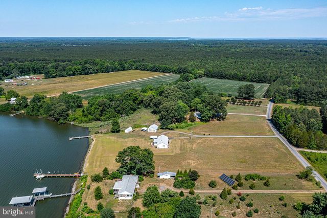 244 CHERRY ORCHARD LN, Montross, VA 22520