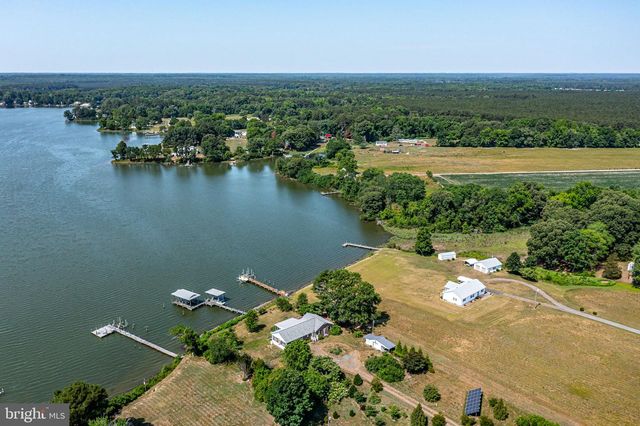 244 CHERRY ORCHARD LN, Montross, VA 22520