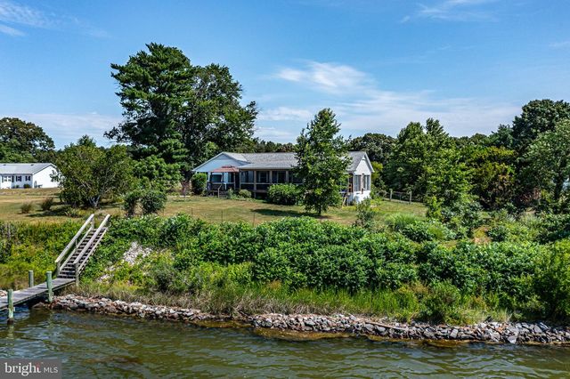244 CHERRY ORCHARD LN, Montross, VA 22520