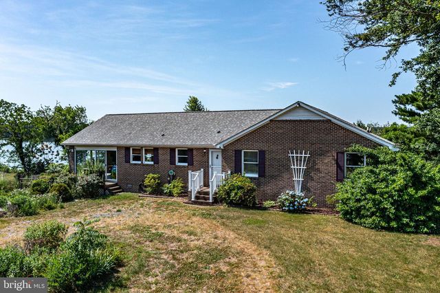 244 CHERRY ORCHARD LN, Montross, VA 22520