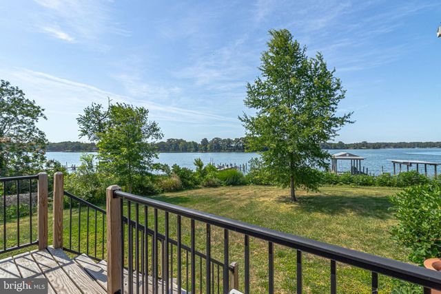 244 CHERRY ORCHARD LN, Montross, VA 22520