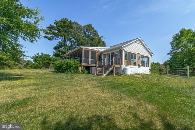 244 CHERRY ORCHARD LN, Montross, VA 22520