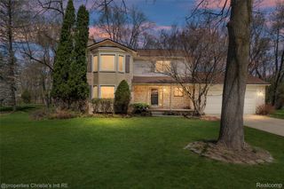 7514 Olde Sturbridge Trail, Independence Charter Township, MI 48348