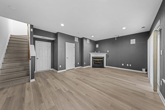 2598 LOGAN WOOD DR, Herndon, VA 20171