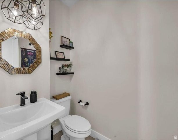 1559 W FIREPIT DR, St. George, UT 84770