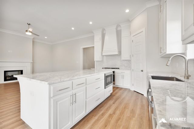 3002 Creekmere Ln, Saint George, LA 70810