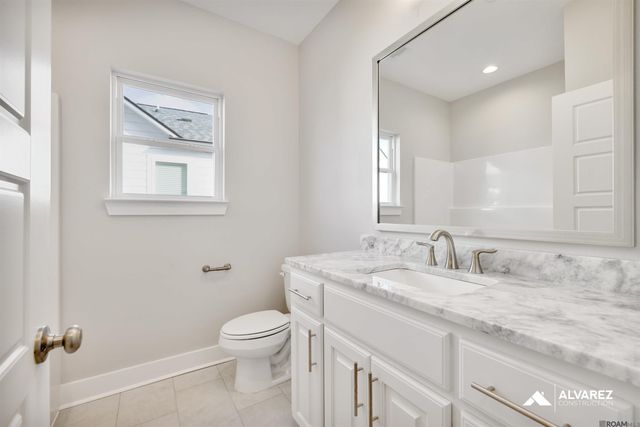 3002 Creekmere Ln, Saint George, LA 70810