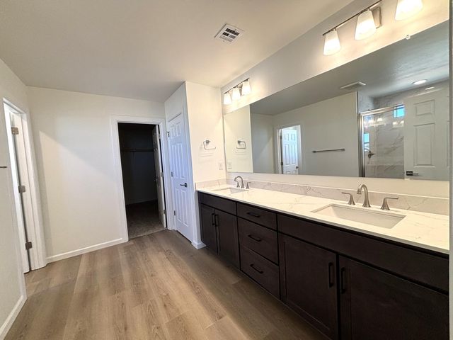 6022 Chicago Road SE, Albuquerque, NM 87106