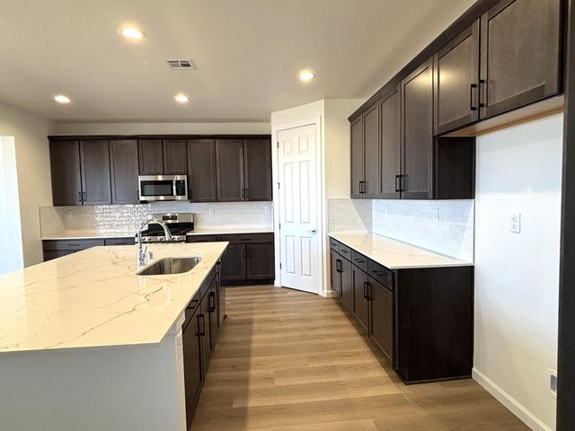 6022 Chicago Road SE, Albuquerque, NM 87106