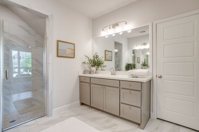 2117 Eastus Lane, Fort Worth, TX 76008