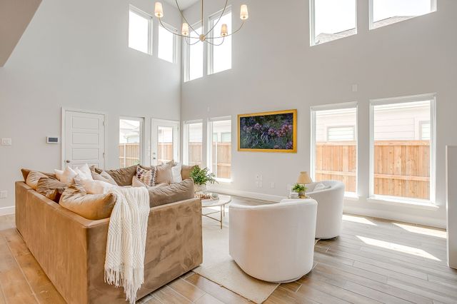 2117 Eastus Lane, Fort Worth, TX 76008